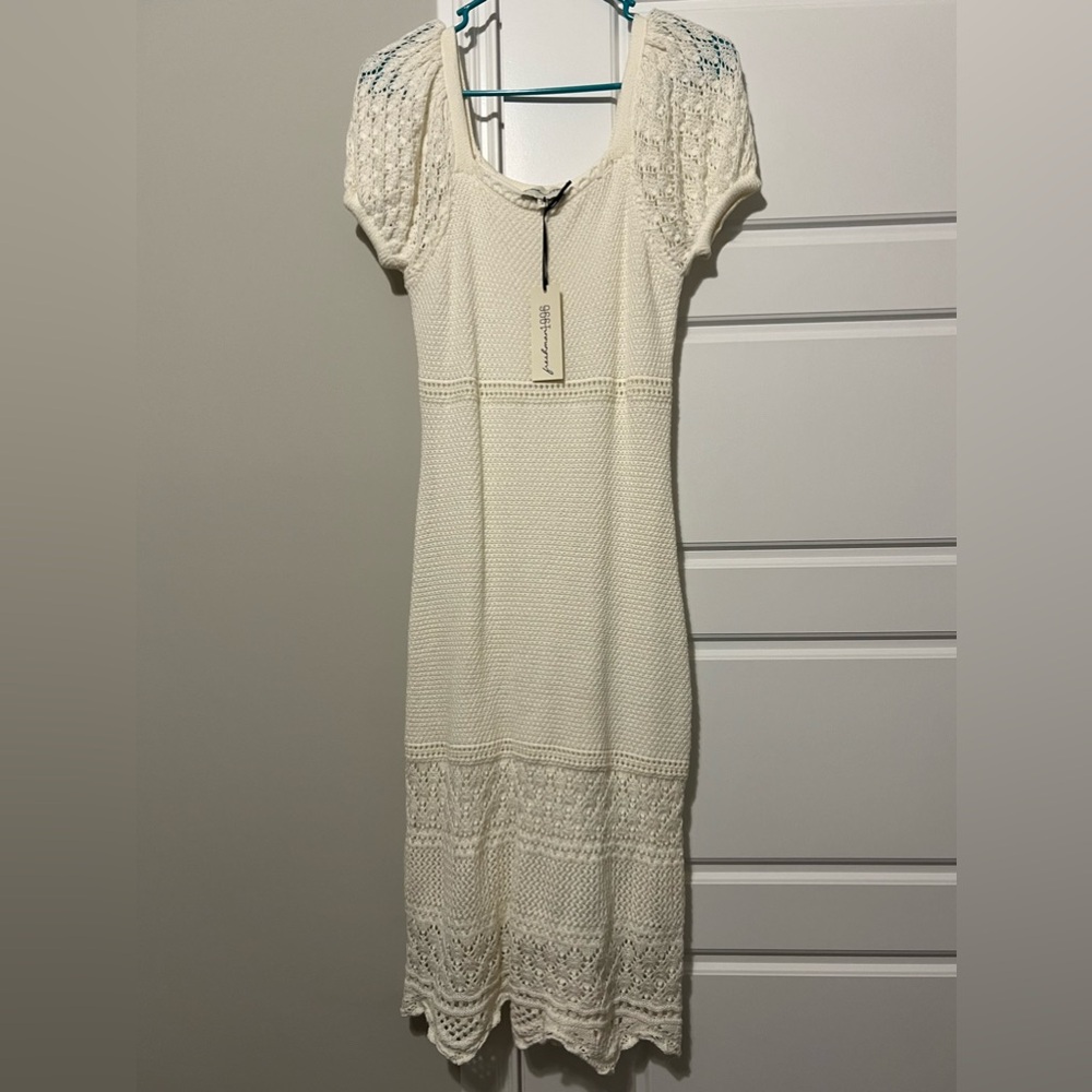 New with tags Freshman 1996 crochet cream dress - small